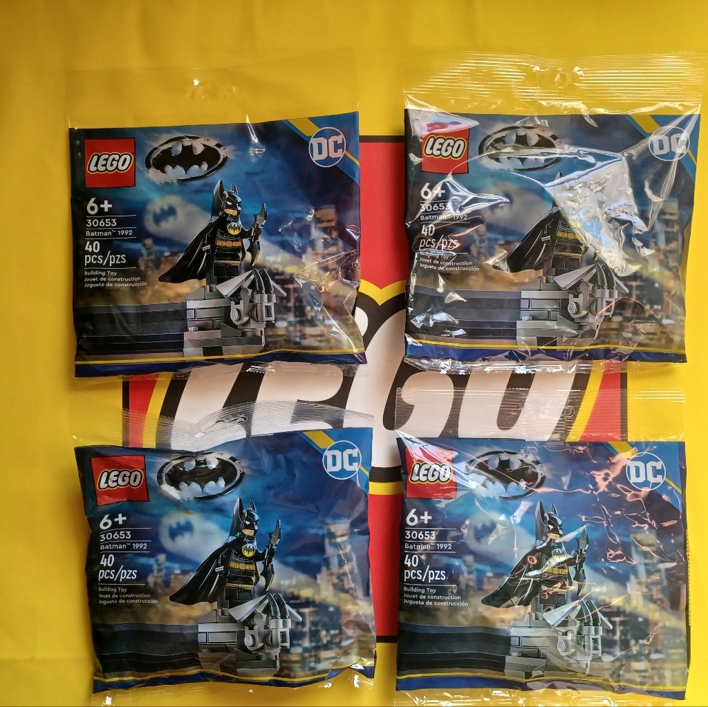 LEGO 30653 DC Comics sh880 Batman 1992 Poly Bag Set. Lot of (4) New and Sealed!